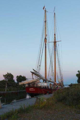 Hotel Kylm�pihlaja Lighthouse