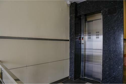 Hotel Fabexpress Raj Regent