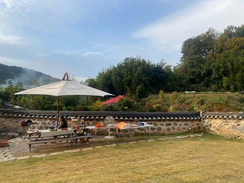 Hostal Mangindang Hanok
