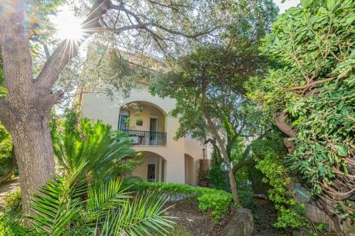 Apartamento House With Garden Baia Dei Saraceni