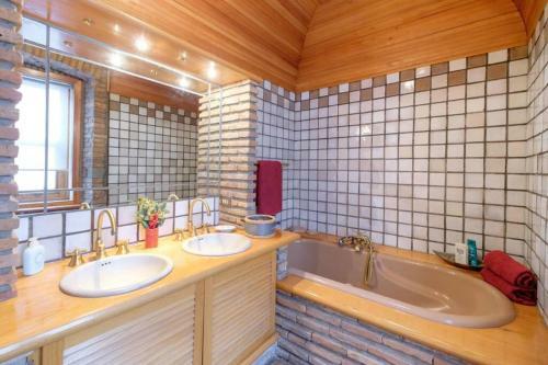 Apartamento 6 Ponterosso - Luxury Attic
