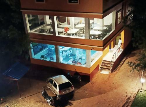 Hotel Resort Neel Nirjan