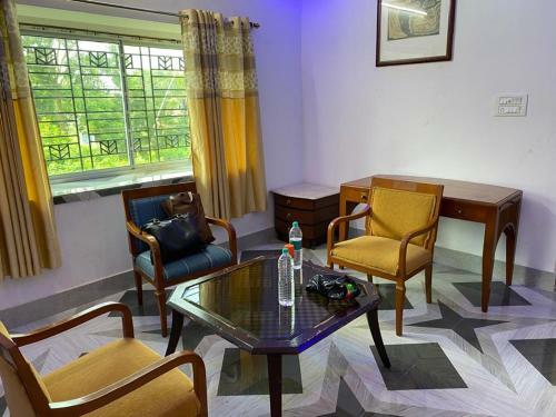 Villa Harmony House