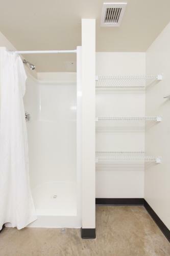 Albergue Macewan University Residence