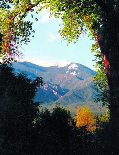 Posada Touchstone Inn