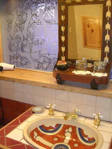Posada Touchstone Inn