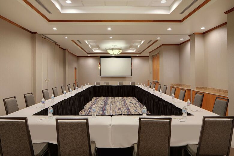 Hotel Holiday Inn Richmond Airport