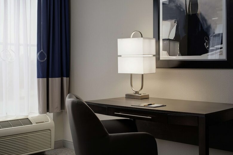Hotel Holiday Inn Richmond Airport
