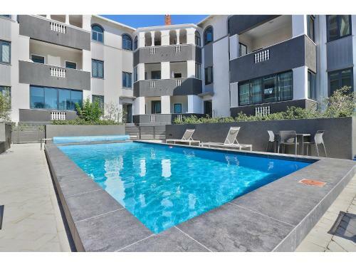 Greenpoint Apartments