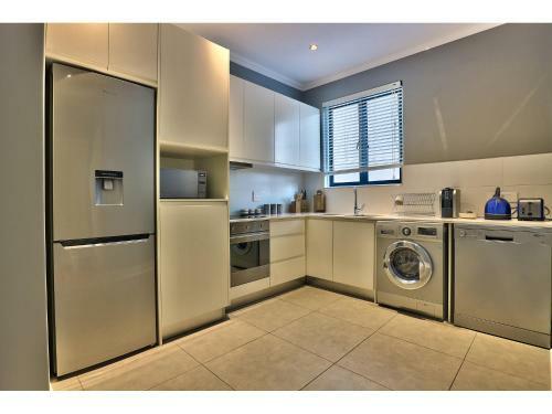 Greenpoint Apartments