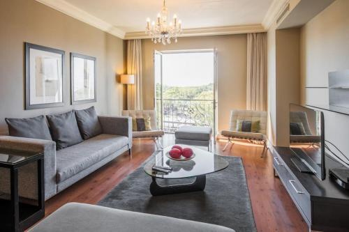 Apartamentos Cape Royale | Whosting