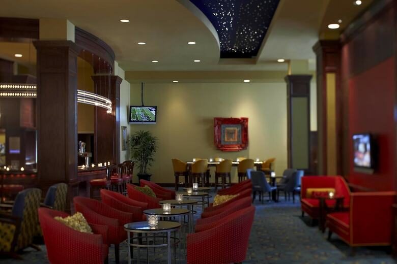 Renaissance Mobile Riverview Plaza Hotel