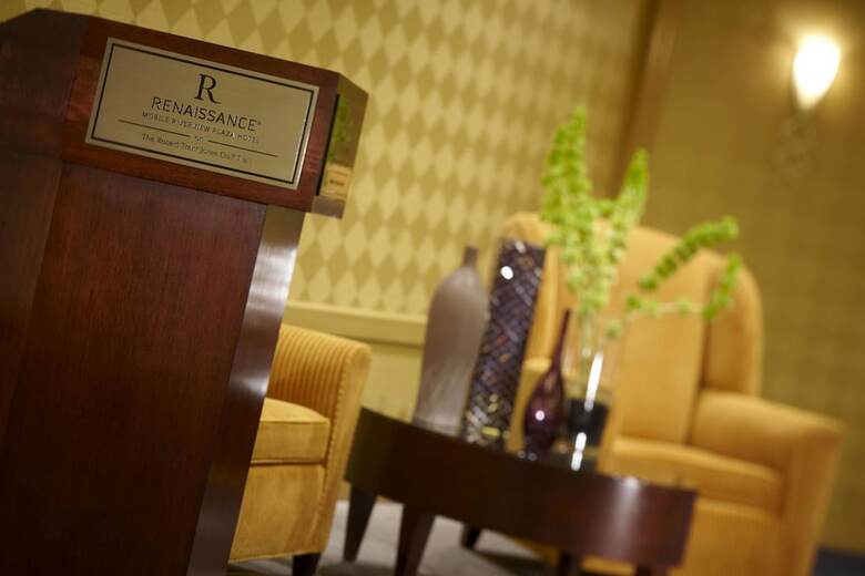 Renaissance Mobile Riverview Plaza Hotel