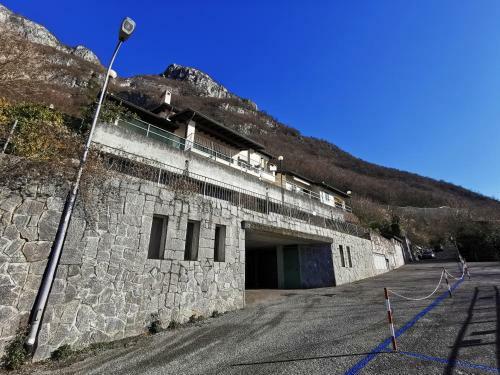 Apartamento Near Villa Monastero And Castello Di Vezio