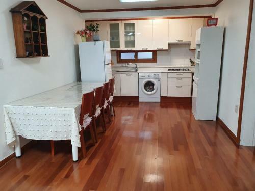 Hostal Ok Guesthouse