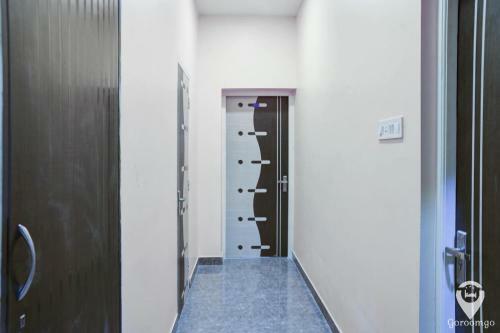 Hotel Amit Guest House Tagore Park Kolkata