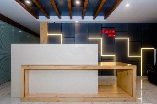 Hotel Capital O 30550 Riva International