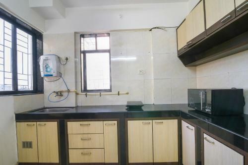 Hostal Oyo Home 69260 Peaceful Studio Vashi
