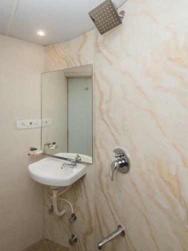 Hotel Prime Residency