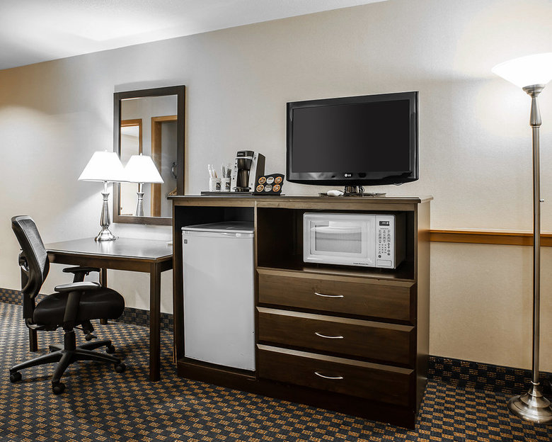 Hotel Quality Inn And Suites