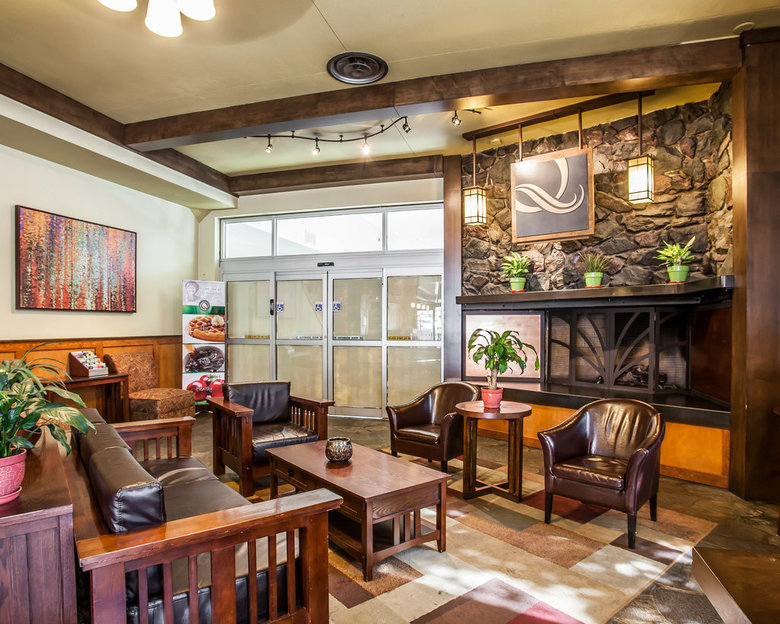 Hotel Quality Inn And Suites