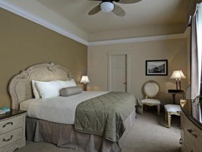 Axiom Hotel