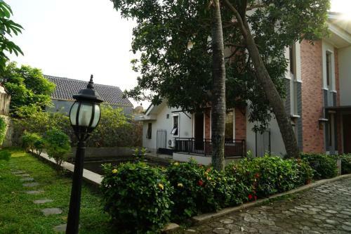Pesona Air - Villa And Private Pool