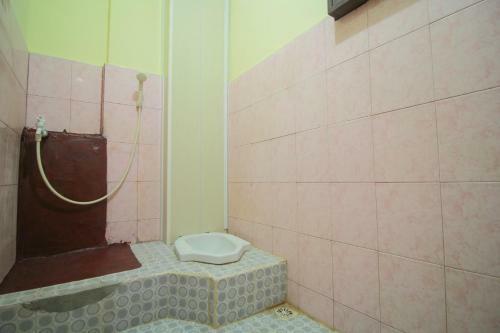 Hotel Spot On 2305 Andys Nur Penginapan