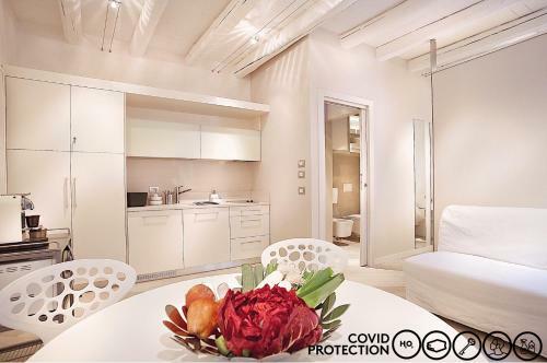 Le Nuove Cadreghe Apartments
