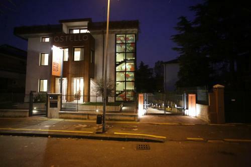 Stravagante Hostel & Rooms