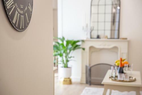 Crys: Apartments, Holiday, Business, Verde