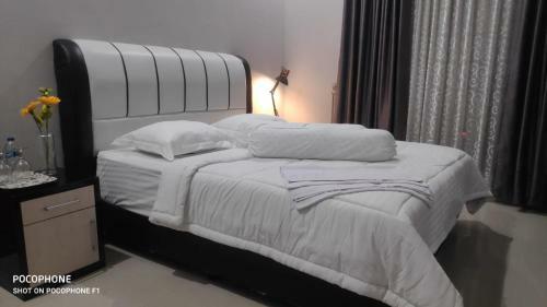 Al Isyania Creative Homestay