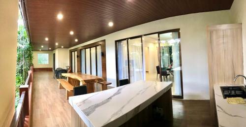 Extravaganza 5 Bedrooms Villa Vimala Hills