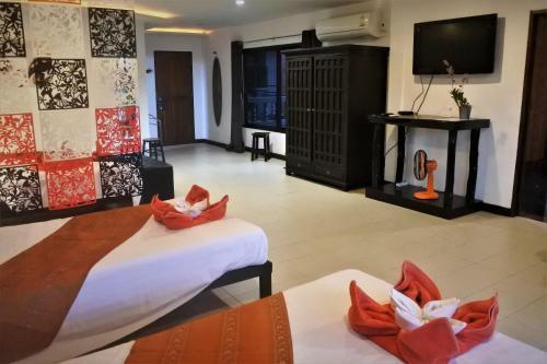 Hotel Hi Karon Beach Family Room