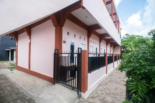 Hotel Oyo Life 2888 Nayni Kost