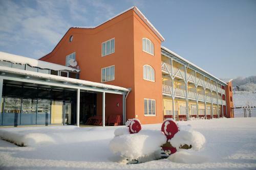 Hotel Jufa Gnas