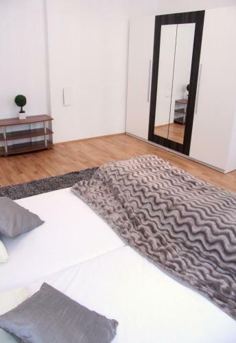 Alive Apartments
