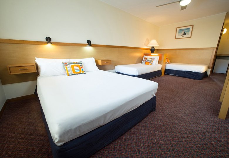 Aurora Ozone Hotel