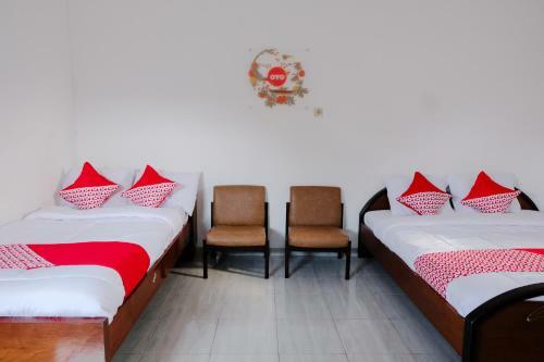 Hotel Vaccinated Staff - Oyo 1176 J3 Residence Syariah