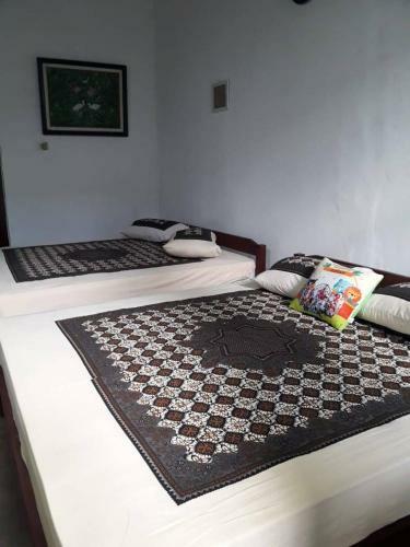 Wongso Kamar Keluarga