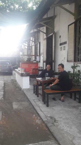 Wongso Kamar Keluarga