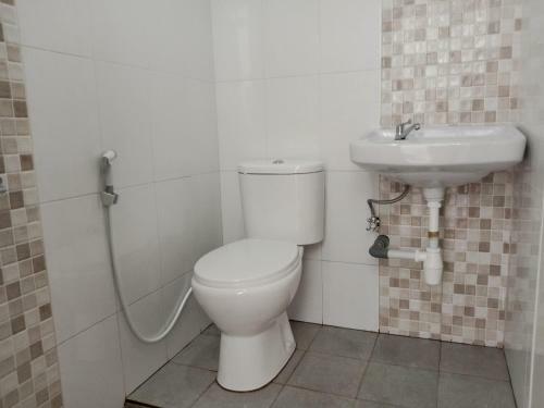 Hostal Dreamstay Exclusive Residence In Semarang City