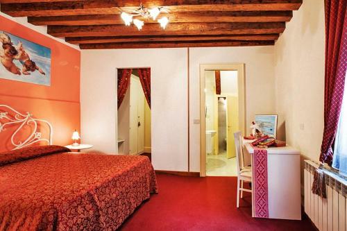 Hostal Maison San Marco