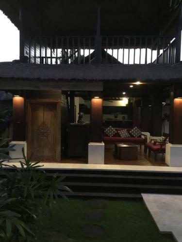 Villa Purnama 3bdr.with Big Pool