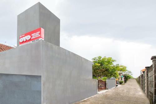 Hotel Oyo 2984 Berlian House Ungasan