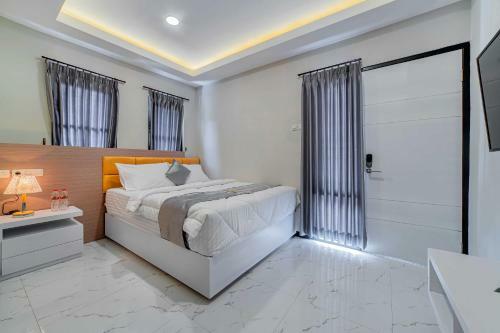 Hotel Tree Homestay Redpartner