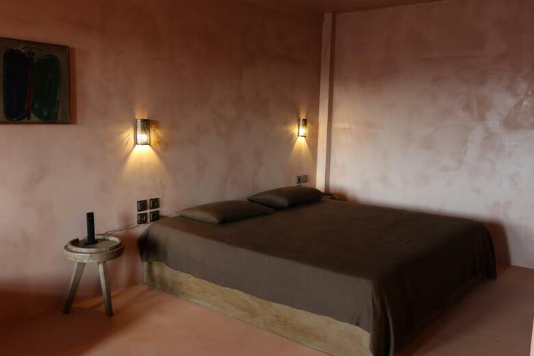 Life Gallery Hotel