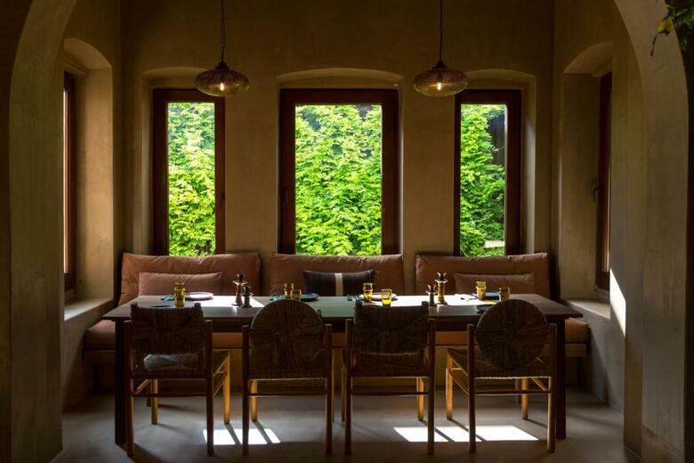 Life Gallery Hotel