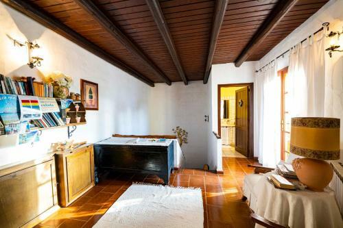 Sa Domu Sarda Suites - Bed & Breakfast