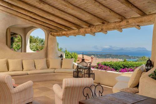 Villa Emerald Shores